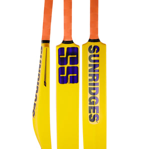 SS Ton Junior Plastic Bat - Tennis Bats