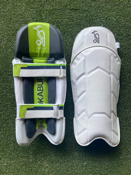 Kookaburra Kahuna Players - Keeping Pads – www.brewingcricket.com